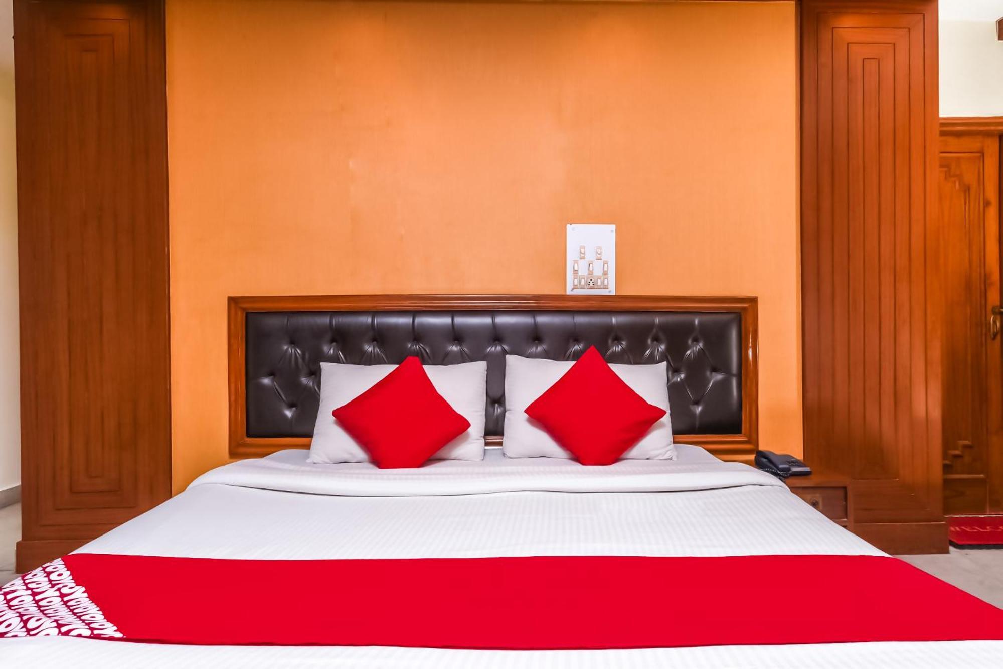 โอโย 5839 โฮเต็ล มหิต รีเจนซี Hotel โบปาล ภายนอก รูปภาพ
